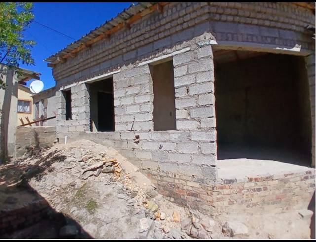 2 BEDROOM HOUSE FOR SALE IN OLIEVENHOUTBOSCH